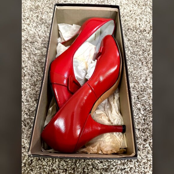 50s NWT Candy Apple Red DeAngelo Stiletto Leather Deadstock Marshall Fields 8B - Picture 6 of 8